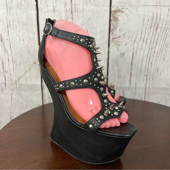 JEFFREY CAMPBELL CONTAIN Studded Black leather heelless platform sandals 7 EUC - Picture 14 of 17